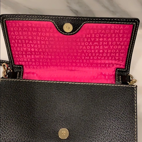 KATE SPADE CROSS BODY PURSE! - Picture 2 of 5